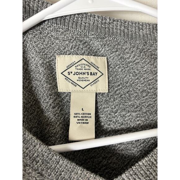 St. John's Bay Men's Large Gray Grey V-Neck Pullover Sweater - Picture 2 of 4